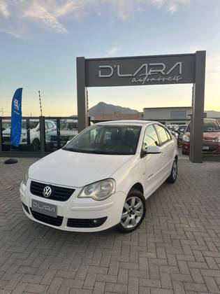 VOLKSWAGEN POLO 1.6 MI COMFORTLINE 8V FLEX 4P MANUAL VOLKSWAGEN POLO 1.6 MI COMFORTLINE 8V FLEX 4P MANUAL